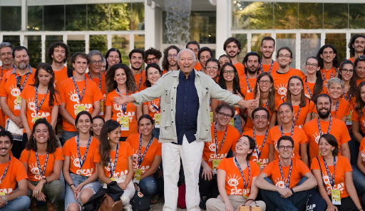 Gruppo di partecipanti al CICAP Fest con Piero Angela
