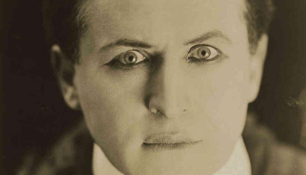 "Magia": uno speciale per i 90 anni dalla morte di Houdini